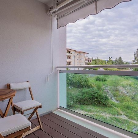 Apartman Laura 里耶卡 外观 照片